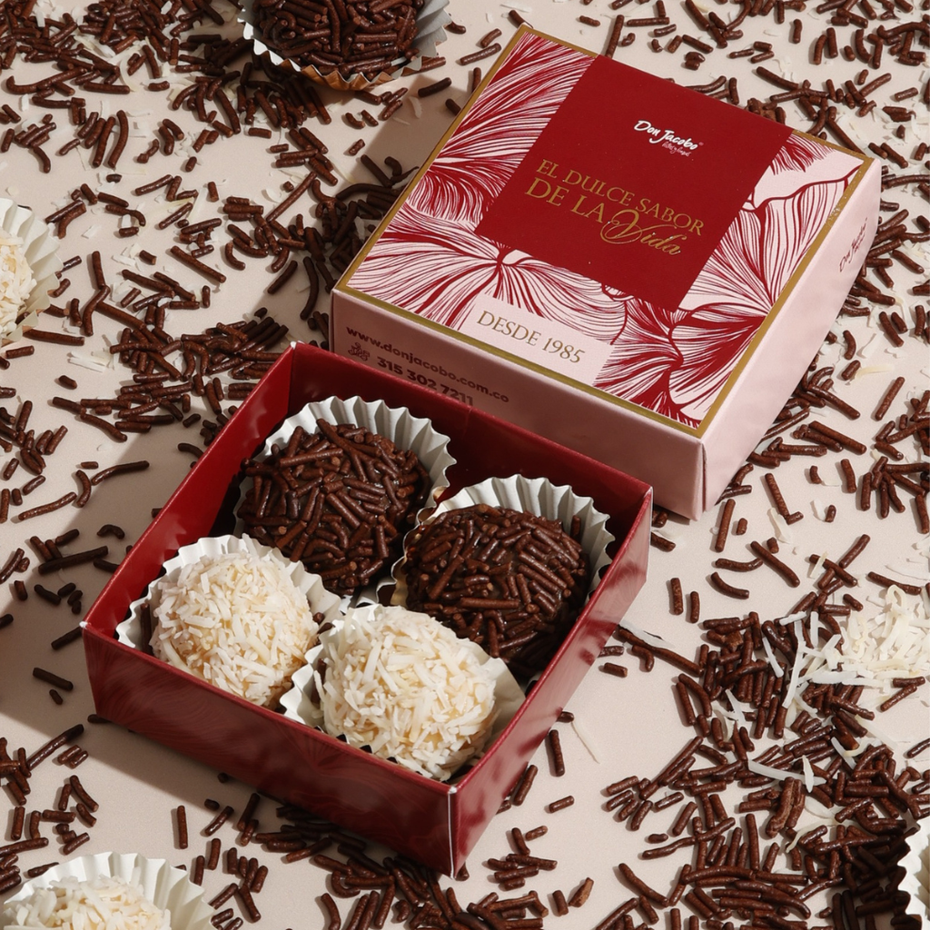 TRUFAS DE CHOCOLATE Y COCO x 4